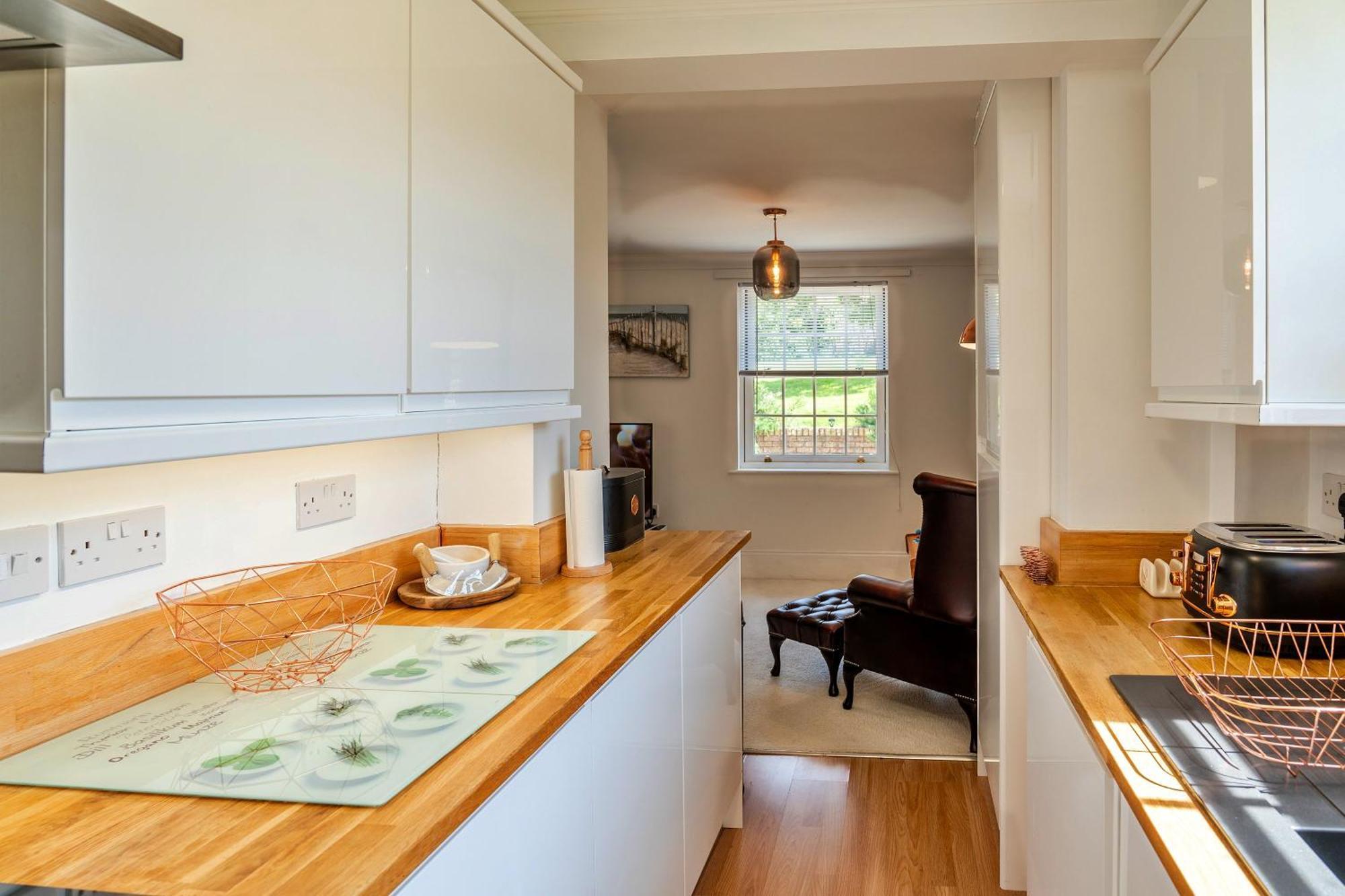 Finest Retreats - Nicely Tucked Away Cottage Torpoint Exterior photo