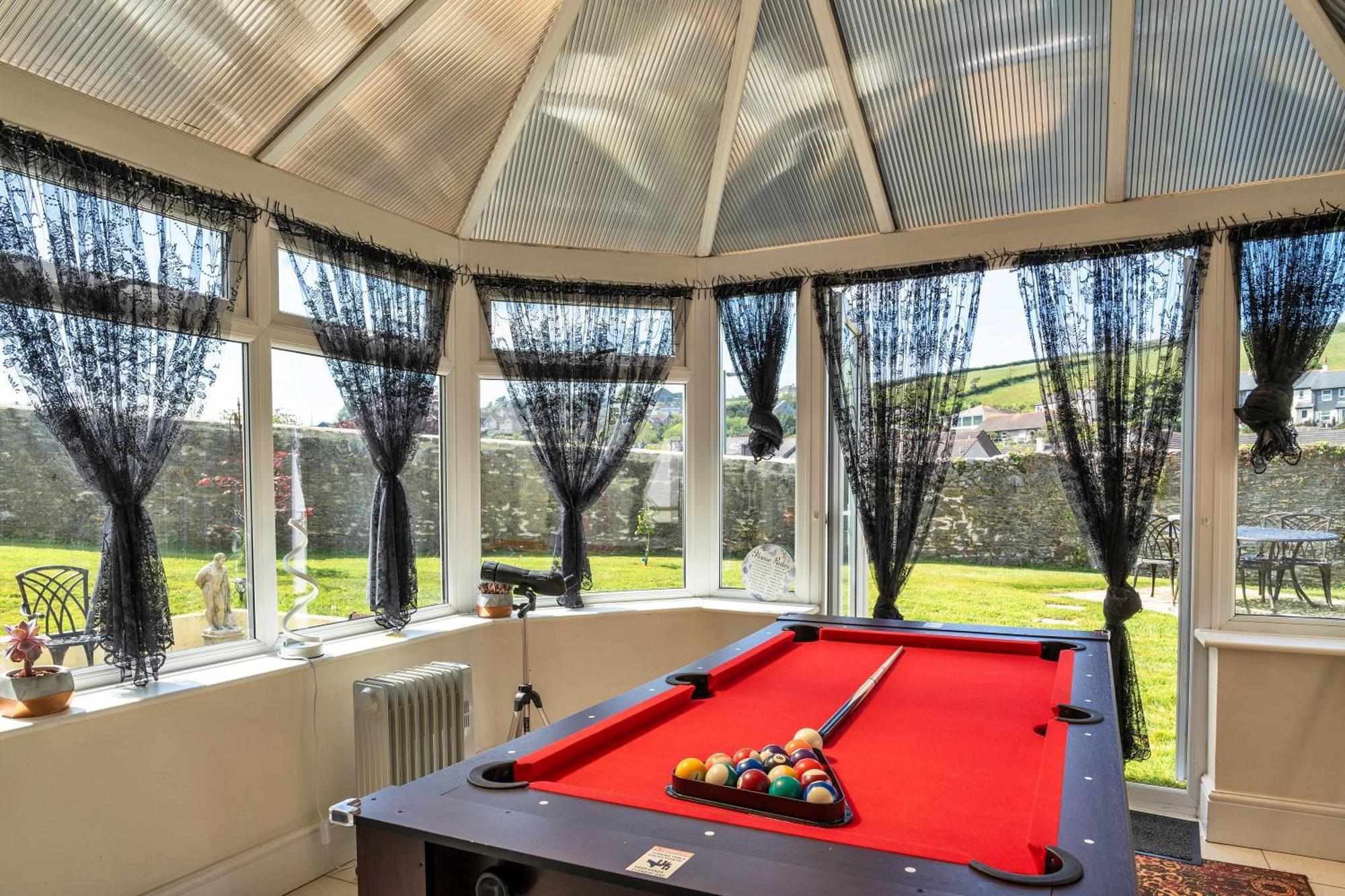 Finest Retreats - Nicely Tucked Away Cottage Torpoint Exterior photo